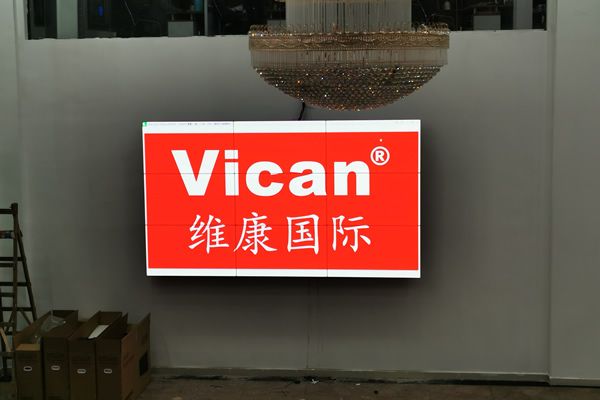常规的液晶拼接屏解决方案怎么配置？
