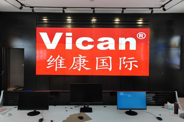 一块拼接屏可以显示多少路监控画面，是如何实现的？