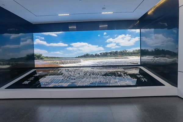 夜间经济提质升级 光影科技点亮城市烟火气