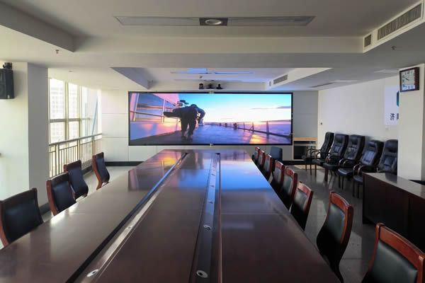 济南高新区管理委员会 - 会议室LED大屏