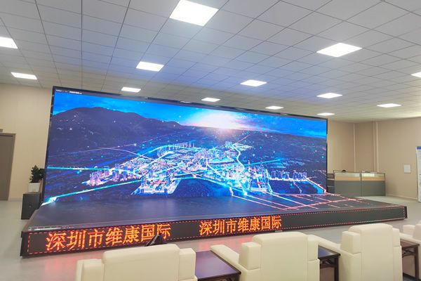 揭阳市某企业形象展厅 - 双面LED显示屏