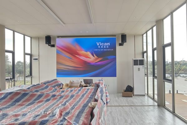 政策与需求共振，2026年LED显示行业迈向绿色与超高清新阶段