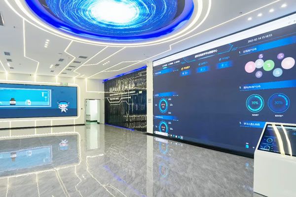 维康国际LED显示屏解决方案：覆盖指挥中心、会议室、展厅全场景