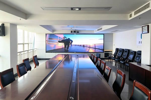 会议室大屏用LED还是投影仪？5个真实对比，2026年最新建议